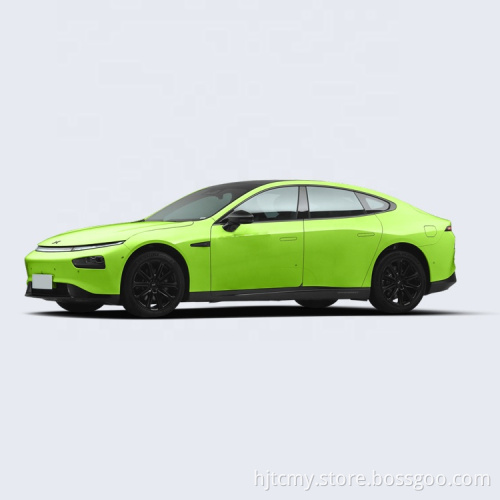 Auto per adulti di lusso 170 km / h ad alta velocità Xiaopeng P7 Auto elettrica SUV Nuovi veicoli energetici